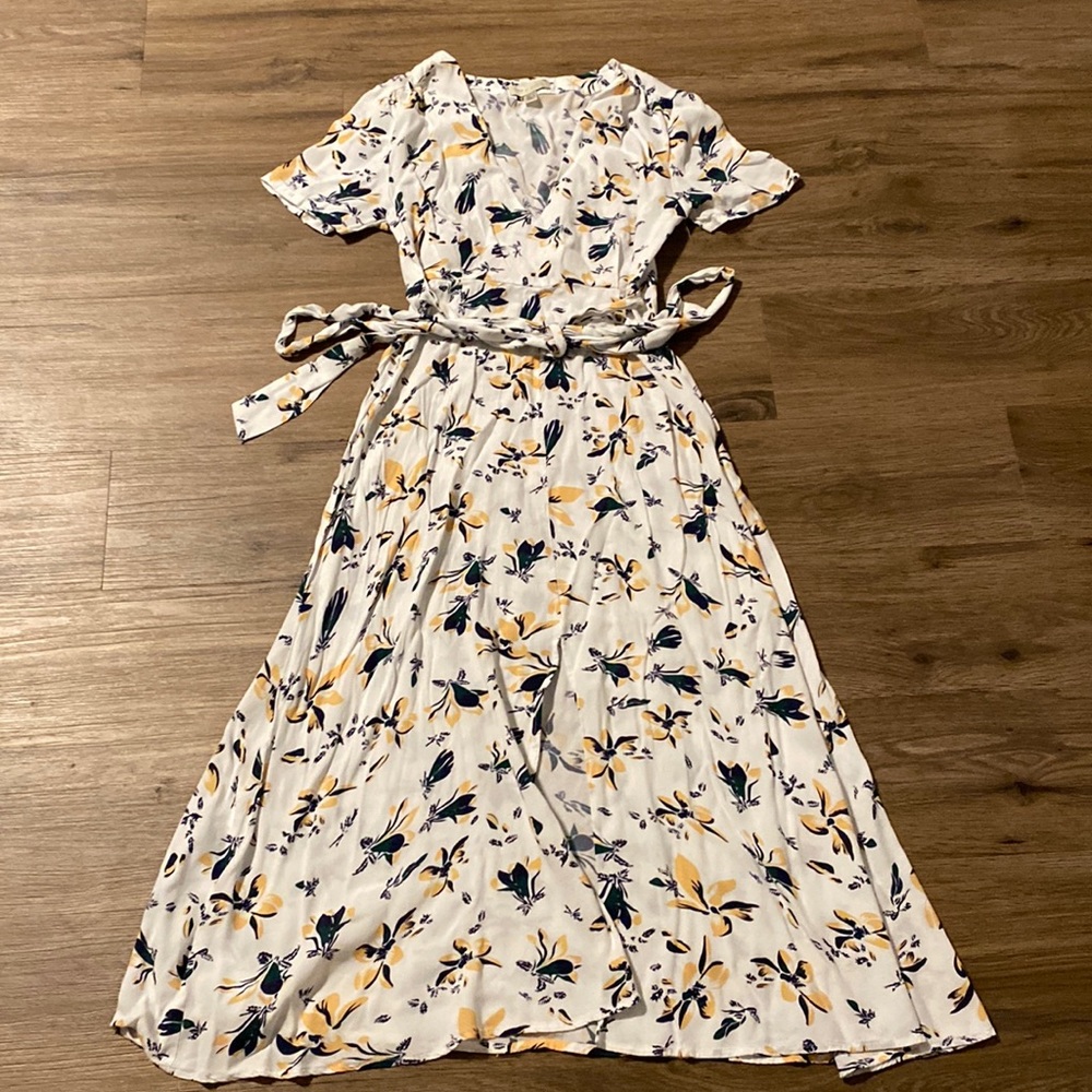 Anthropologie See U Soon White Floral Short Sleeve Dress S